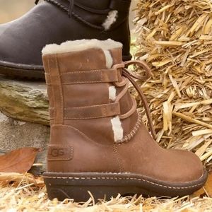 UGG Caspia Ankle Boot
